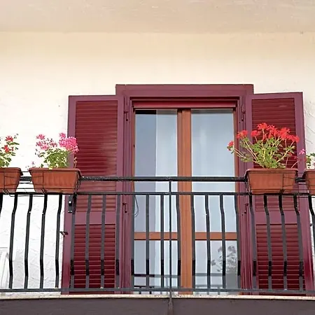 Casa Floris Nocleg ze śniadaniem 3*