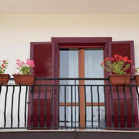 Casa Floris לינה וארוחת בוקר