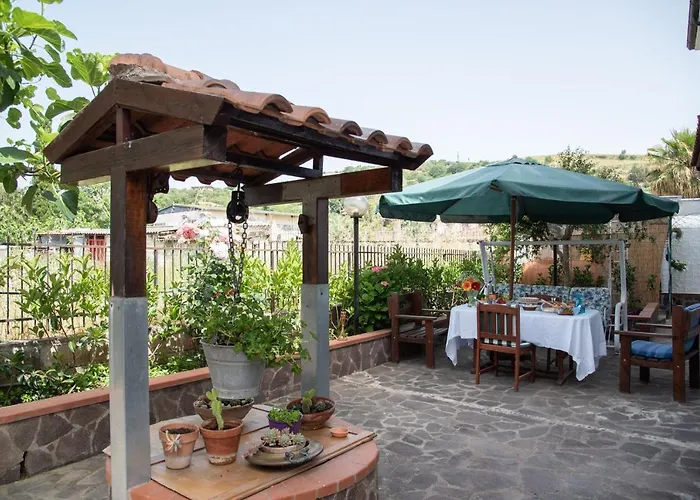 Bed and Breakfast Casa Floris 4*